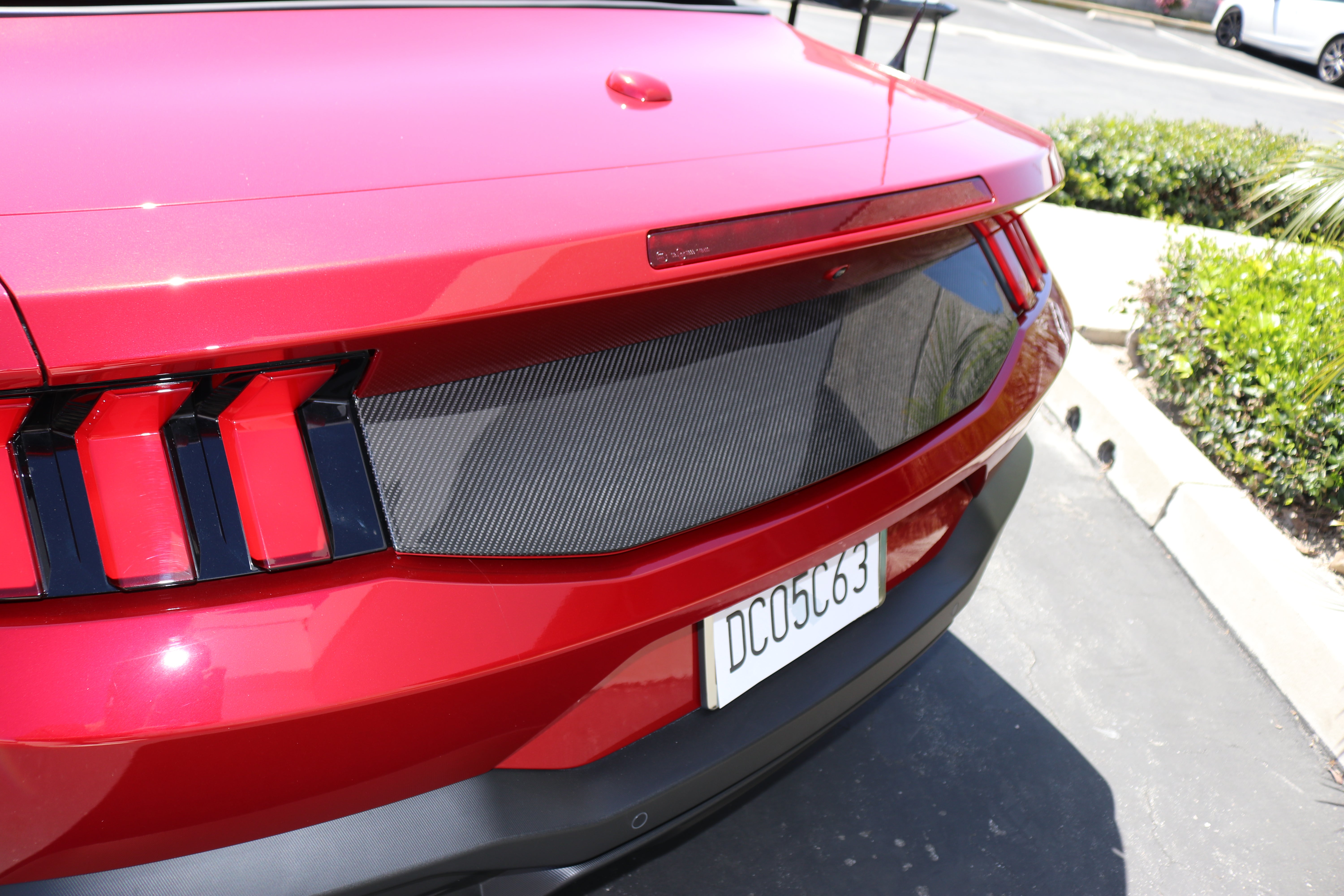 Stock S650 Rear 2024 Ford Mustang S650 Real Dry Carbon Fiber Rear Trunk Panel Cover Tr ...